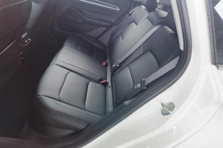 Used Geely Auto Emgrand 2025 4th Generation 1.5L CVT Luxury Version Left Rear Seat