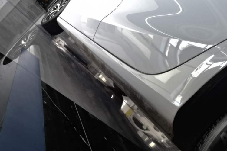 Used Geely Auto Emgrand 2025 4th Generation 1.5L CVT Starry Edition Left Side Sill
