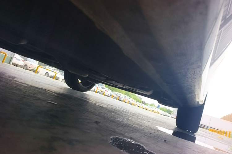 Used Geely Auto Emgrand 2025 4th Generation 1.5L CVT Luxury Version Left Side Sill