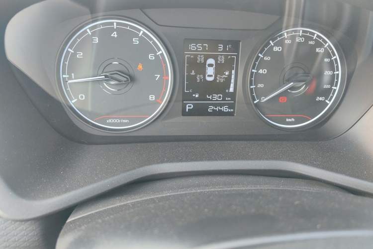 Used Geely Auto Emgrand 2025 4th Generation 1.5L CVT Starry Edition Odometer Close Up