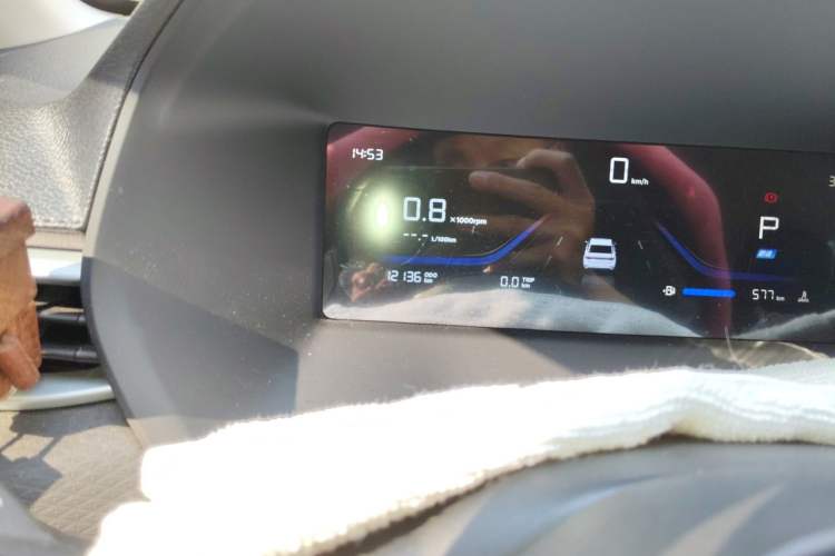 Used Geely Auto Emgrand 2025 4th Generation 1.5L CVT Starry Edition Odometer Close Up