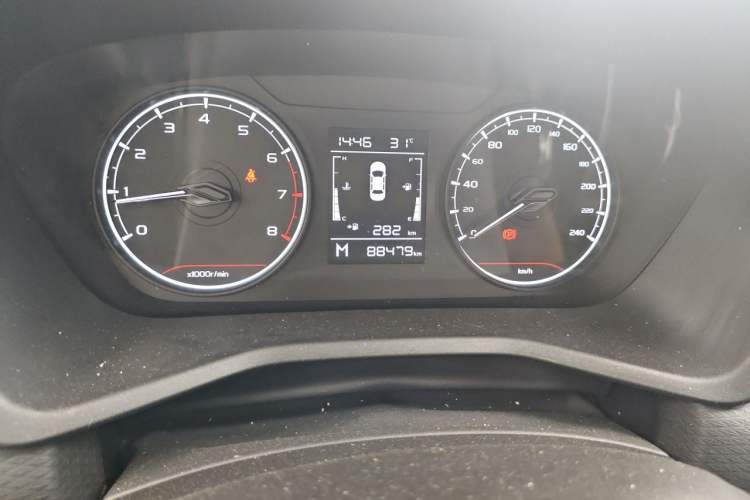 Used Geely Auto Emgrand 2025 4th Generation 1.5L Manual - Starry Edition Odometer Close Up