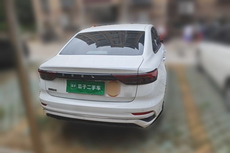 Used Geely Auto Emgrand 2025 4th Generation 1.5L CVT Longteng Edition Rear
