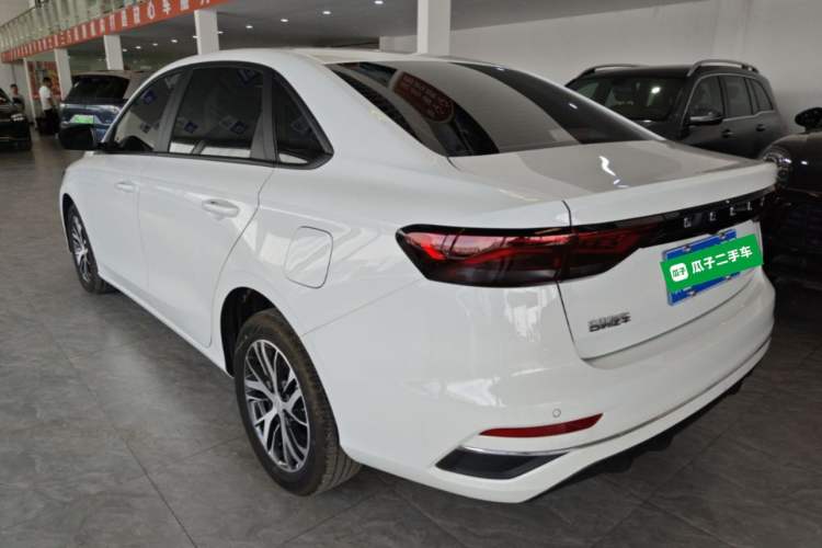 Used Geely Auto Emgrand 2025 4th Generation 1.5L CVT Starry Edition Rear Left 45 Deg