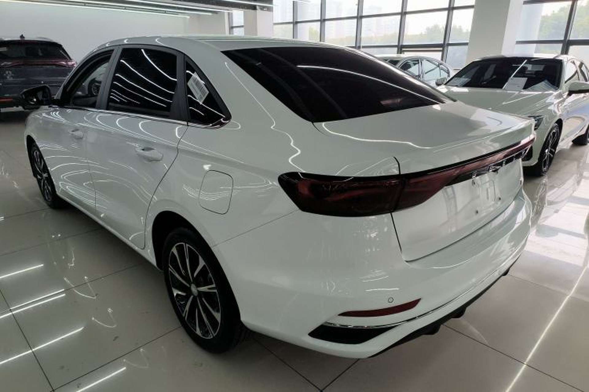 Used Geely Auto Emgrand 2025 4th Generation 1.5L CVT Luxury Version Rear Left 45 Deg