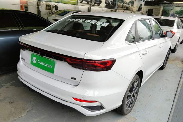 Used Geely Auto Emgrand 2025 4th Generation 1.5L CVT Flagship Version Rear Right 45 Deg