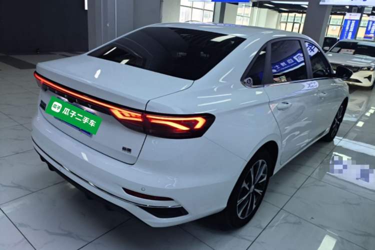 Used Geely Auto Emgrand 2025 4th Generation 1.5L CVT Flagship Version Rear Right 45 Deg
