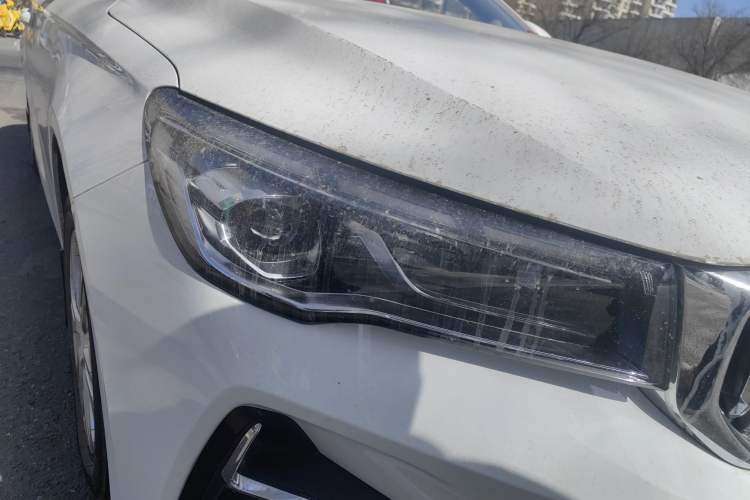 Used Geely Auto Emgrand 2025 4th Generation 1.5L Manual - Starry Edition Right Front Headlight