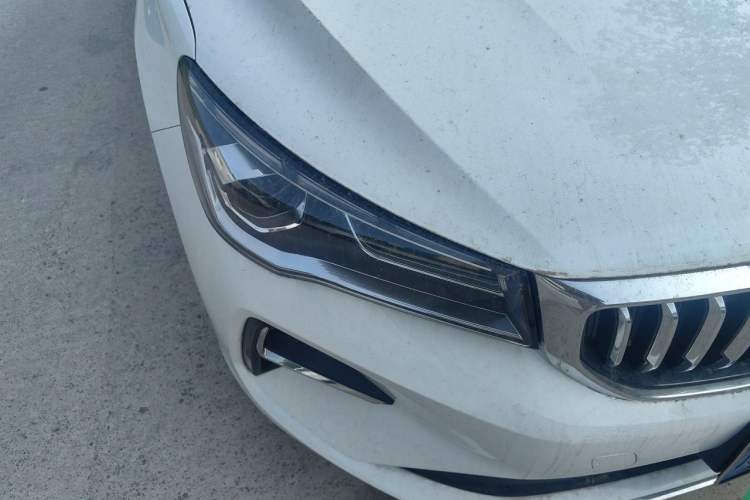 Used Geely Auto Emgrand 2025 4th Generation 1.5L CVT Starry Edition Right Front Headlight