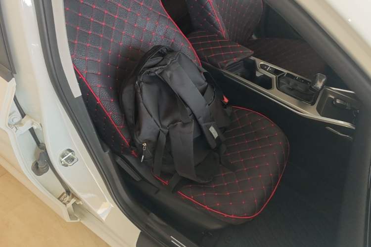 Used Geely Auto Emgrand 2025 4th Generation 1.5L CVT Starry Edition Right Front Seat