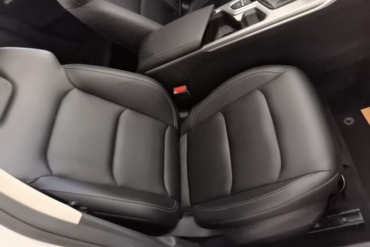 Used Geely Auto Emgrand 2025 4th Generation 1.5L CVT Starry Edition Right Front Seat