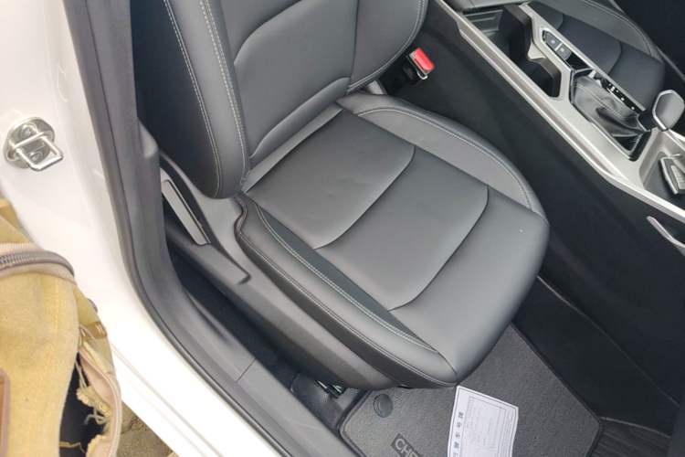 Used Geely Auto Emgrand 2025 4th Generation 1.5L CVT Luxury Version Right Front Seat