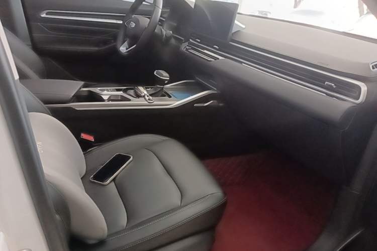 Used Geely Auto Emgrand 2025 4th Generation 1.5L CVT Luxury Version Right Front Seat