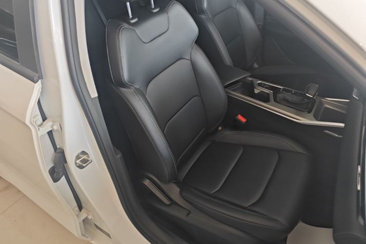 Used Geely Auto Emgrand 2025 4th Generation 1.5L CVT Longteng Edition Right Front Seat