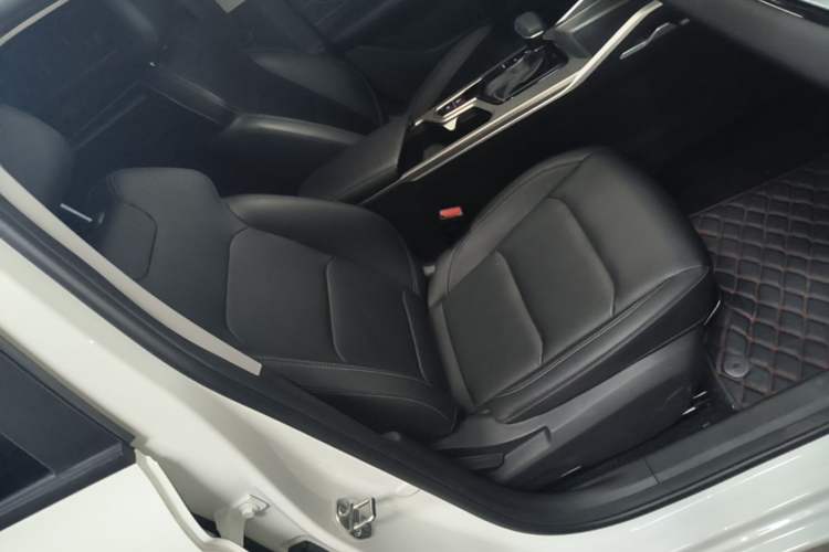 Used Geely Auto Emgrand 2025 4th Generation 1.5L CVT Longteng Edition Right Front Seat