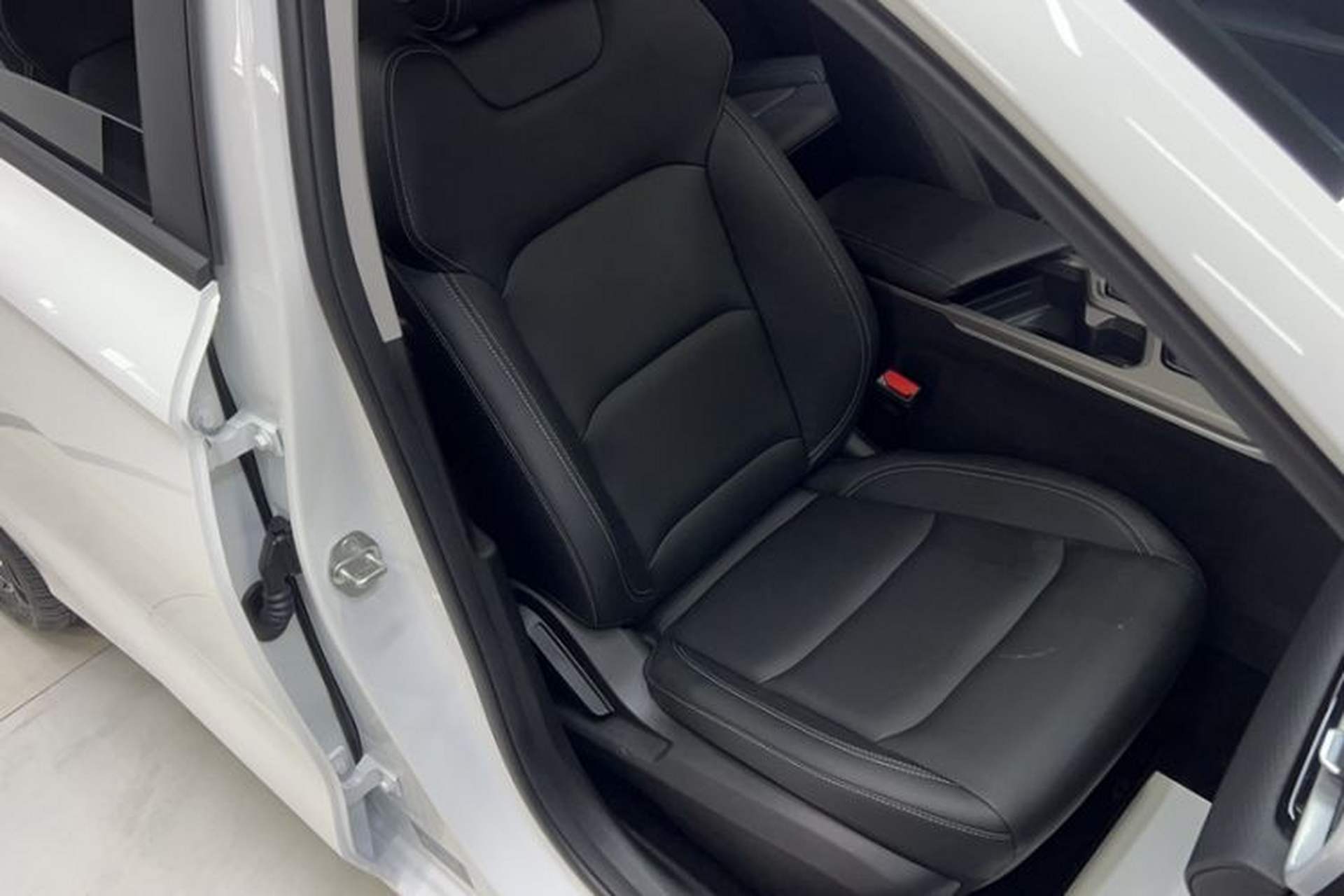 Used Geely Auto Emgrand 2025 4th Generation 1.5L CVT Starry Edition Right Front Seat