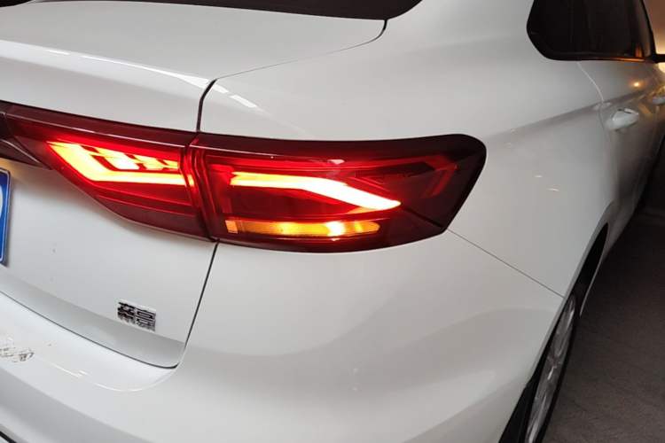 Used Geely Auto Emgrand 2025 4th Generation 1.5L Manual - Starry Edition Right Rear Taillight