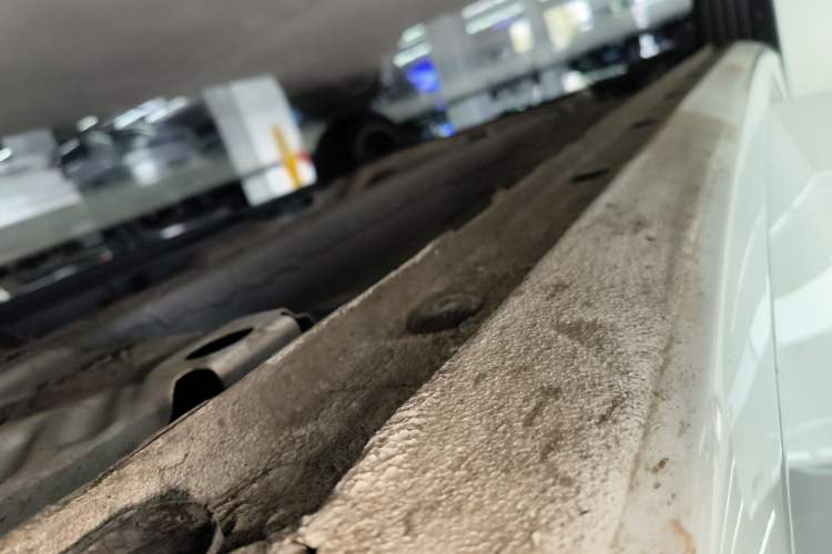 Used Geely Auto Emgrand 2025 4th Generation 1.5L CVT Luxury Version Right Side Sill