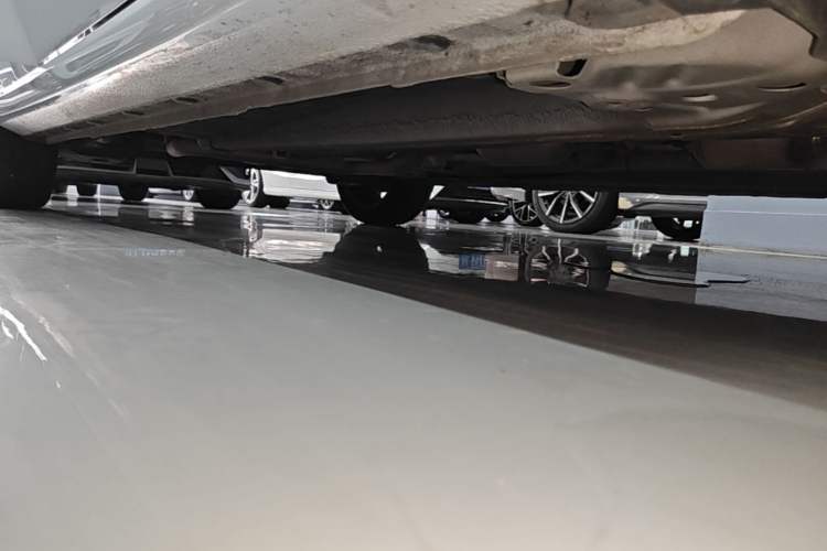 Used Geely Auto Emgrand 2025 4th Generation 1.5L CVT Flagship Version Right Side Sill