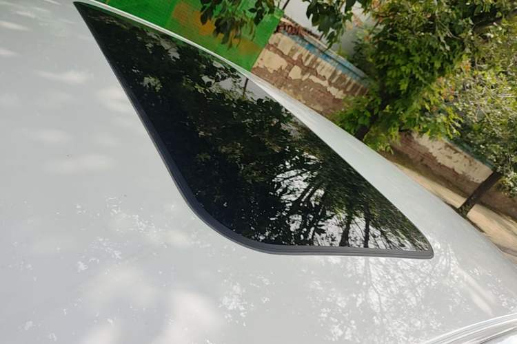 Used Geely Auto Emgrand 2025 4th Generation 1.5L CVT Luxury Version Roof
