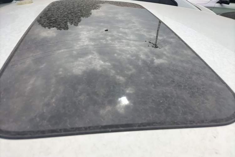 Used Geely Auto Emgrand 2025 4th Generation 1.5L Manual – Dragon Edition Roof