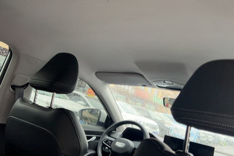 Used Geely Auto Emgrand 2025 4th Generation 1.5L CVT Longteng Edition Roof