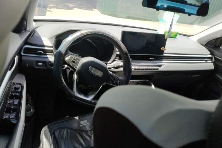 Used Geely Auto Emgrand 2025 4th Generation 1.5L CVT Luxury Version Steering Wheel
