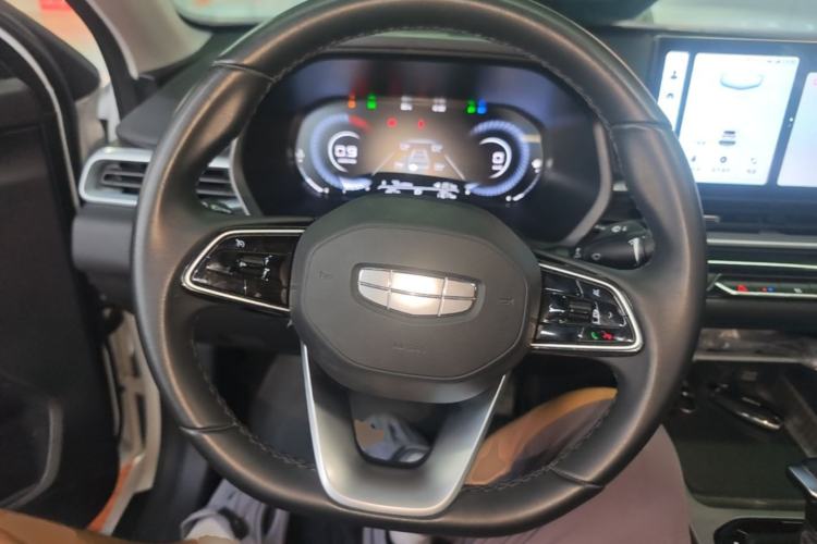 Used Geely Auto Emgrand 2025 4th Generation 1.5L CVT Luxury Version Steering Wheel