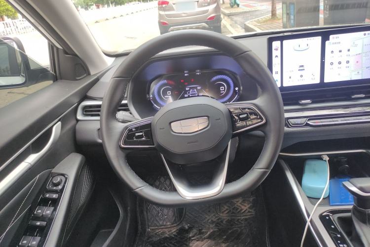 Used Geely Auto Emgrand 2025 4th Generation 1.5L CVT Longteng Edition Steering Wheel