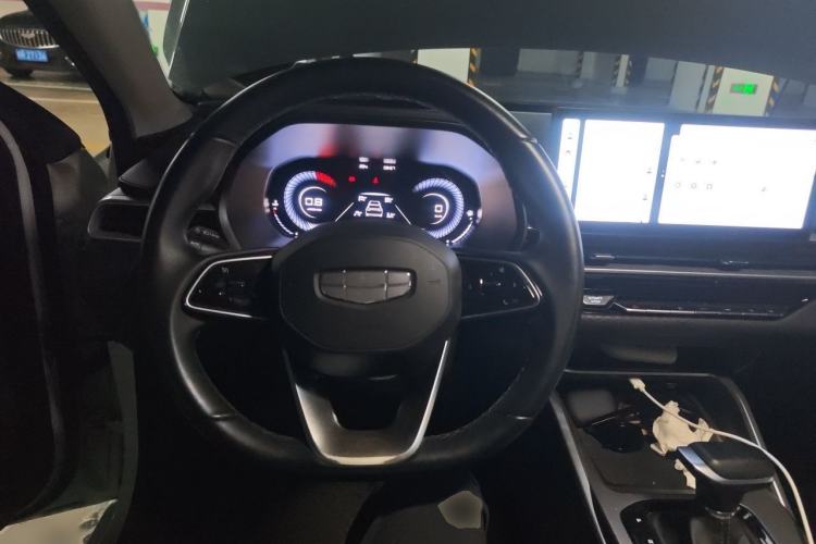 Used Geely Auto Emgrand 2025 4th Generation 1.5L CVT Longteng Edition Steering Wheel