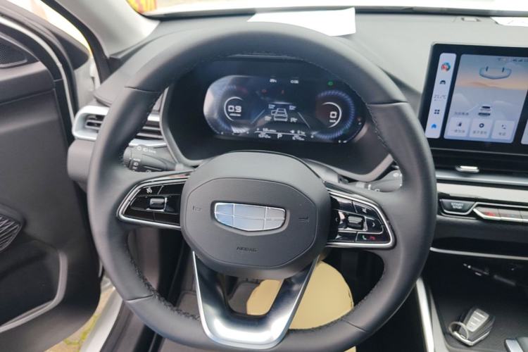 Used Geely Auto Emgrand 2025 4th Generation 1.5L CVT Luxury Version Steering Wheel