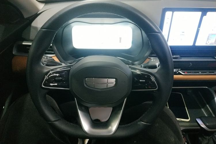 Used Geely Auto Emgrand 2025 4th Generation 1.5L CVT Flagship Version Steering Wheel