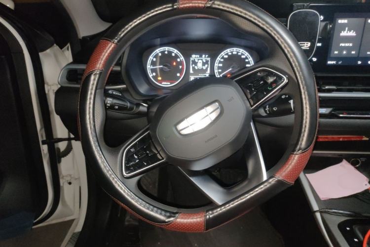 Used Geely Auto Emgrand 2025 4th Generation 1.5L CVT Starry Edition Steering Wheel