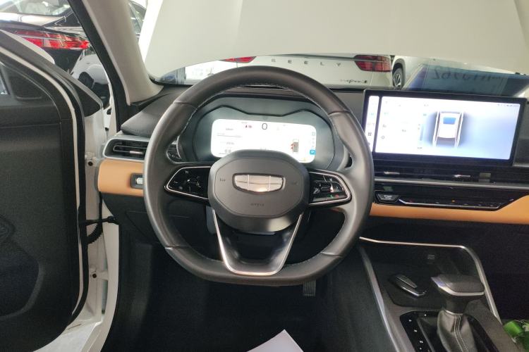 Used Geely Auto Emgrand 2025 4th Generation 1.5L CVT Flagship Version Steering Wheel