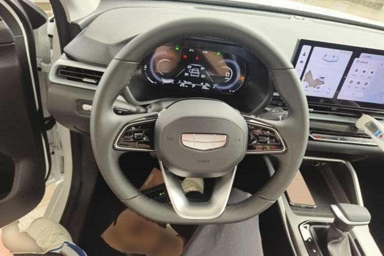 Used Geely Auto Emgrand 2025 4th Generation 1.5L CVT Luxury Version Steering Wheel