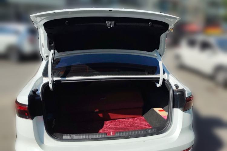 Used Geely Auto Emgrand 2025 4th Generation 1.5L CVT Starry Edition Trunk