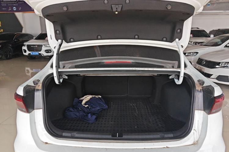 Used Geely Auto Emgrand 2025 4th Generation 1.5L CVT Longteng Edition Trunk