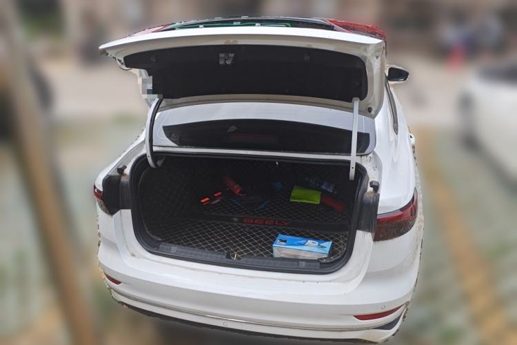 Used Geely Auto Emgrand 2025 4th Generation 1.5L CVT Longteng Edition Trunk