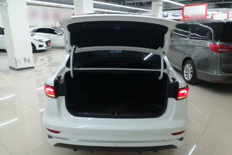Used Geely Auto Emgrand 2025 4th Generation 1.5L CVT Longteng Edition Trunk