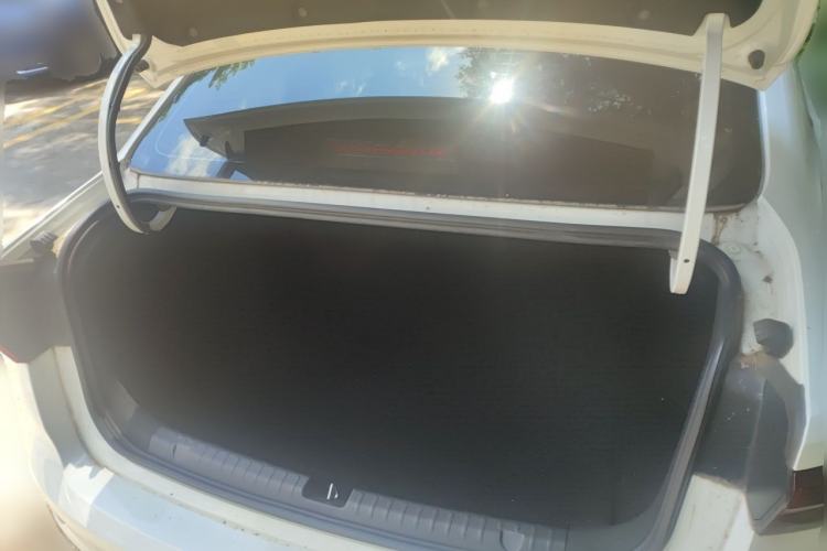 Used Geely Auto Emgrand 2025 4th Generation 1.5L CVT Longteng Edition Trunk