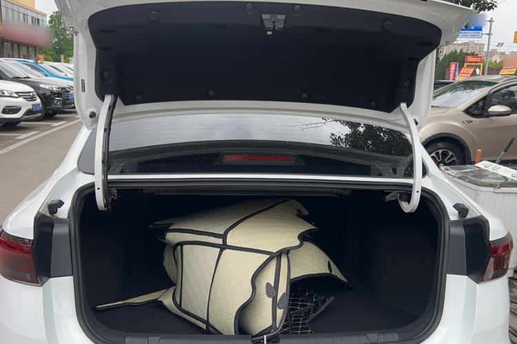 Used Geely Auto Emgrand 2025 4th Generation 1.5L CVT Longteng Edition Trunk