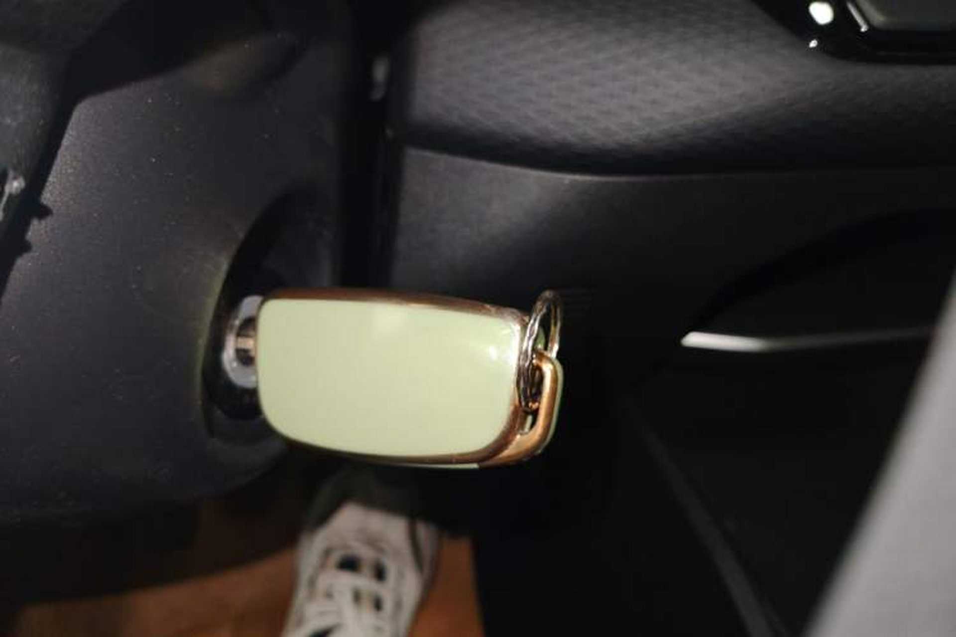 Used Geely Auto Emgrand 2025 4th Generation 1.5L Manual - Starry Edition Vehicle Key