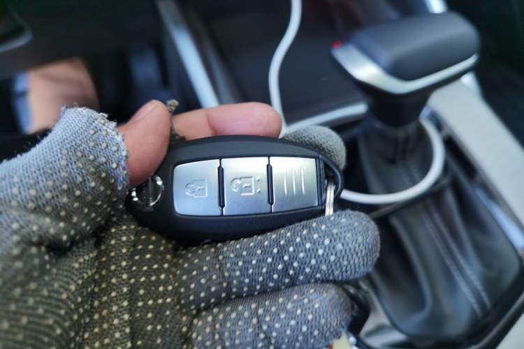 Used Geely Auto Emgrand 2025 4th Generation 1.5L CVT Longteng Edition Vehicle Key