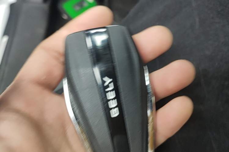 Used Geely Auto Emgrand 2025 4th Generation 1.5L CVT Starry Edition Vehicle Key