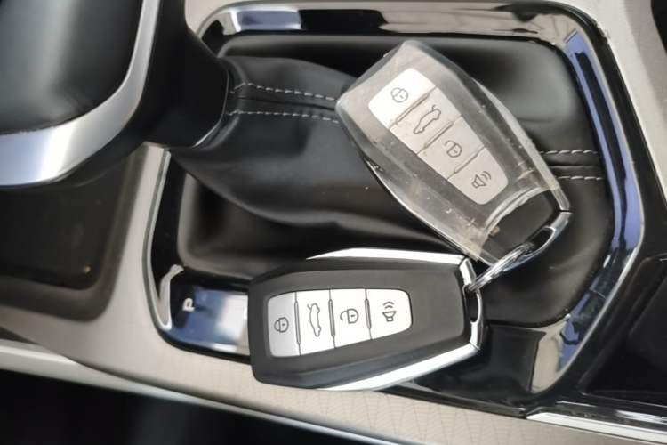 Used Geely Auto Emgrand 2025 4th Generation 1.5L CVT Longteng Edition Vehicle Key