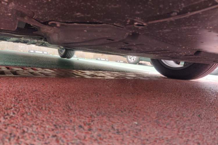 Used Geely Auto Emgrand 2026 Model 5th Generation 1.5T DCT Flagship Edition Chassis Front Right