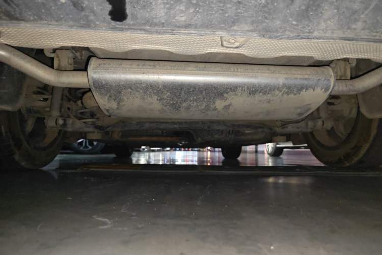 Used Geely Auto Emgrand 2026 Model 5th Generation 1.5T DCT Flagship Edition Chassis Rear