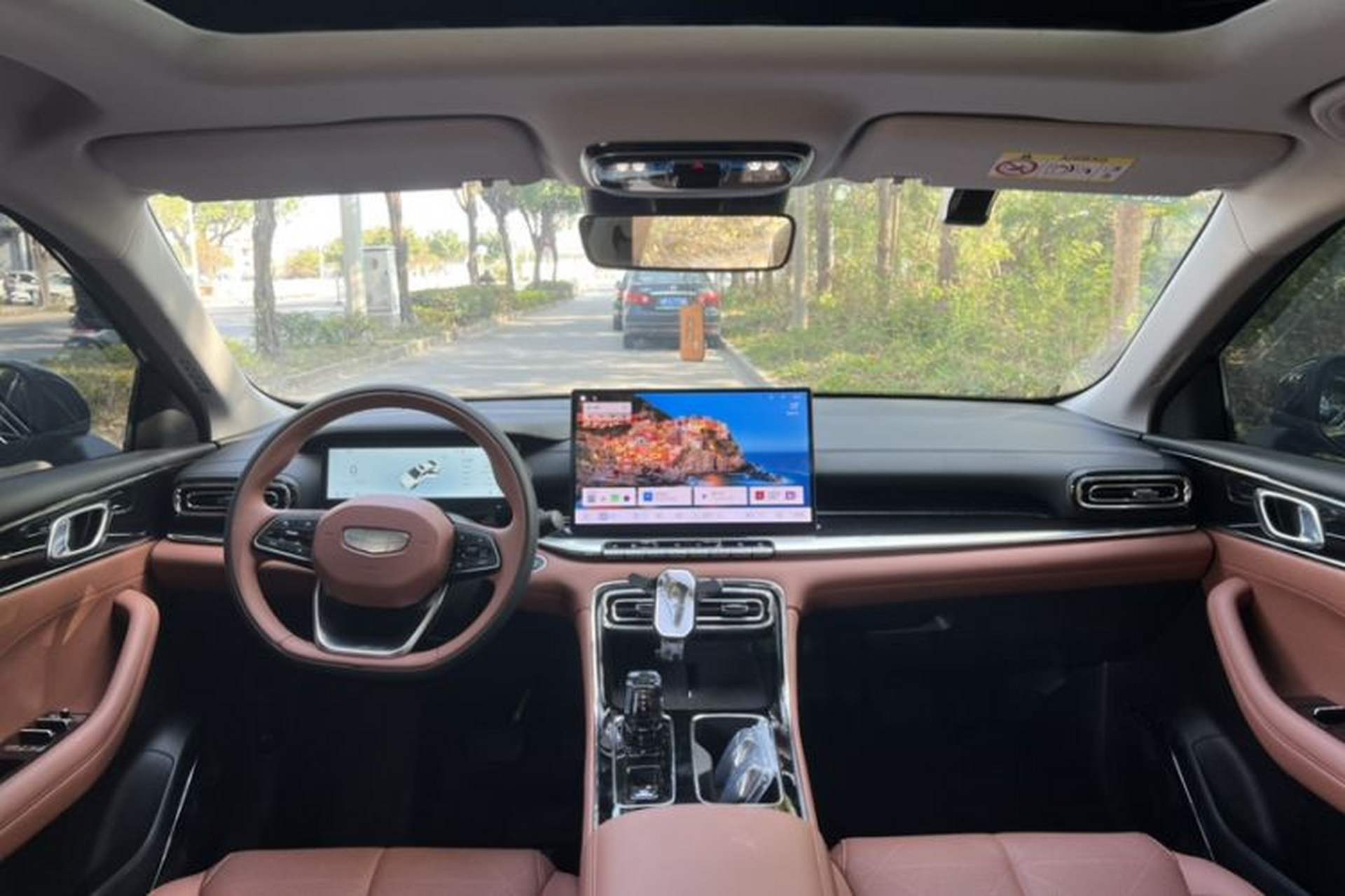Used Geely Auto Emgrand 2026 Model 5th Generation 1.5T DCT Flagship Edition Interior 2