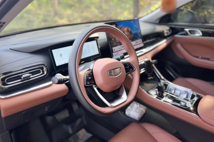 Used Geely Auto Emgrand 2026 Model 5th Generation 1.5T DCT Flagship Edition Interior 5