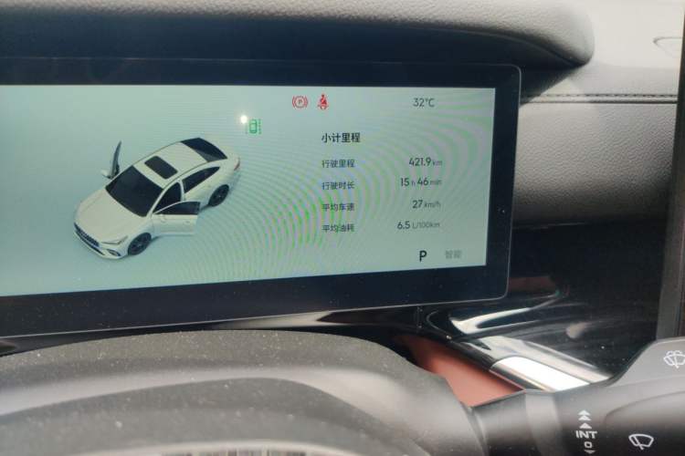 Used Geely Auto Emgrand 2026 Model 5th Generation 1.5T DCT Flagship Edition Odometer Close Up